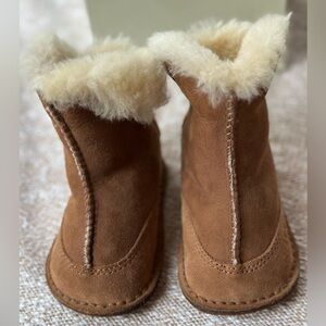 UGG Baby Boo Suede Sheepskin Booties Chestnut Size Small